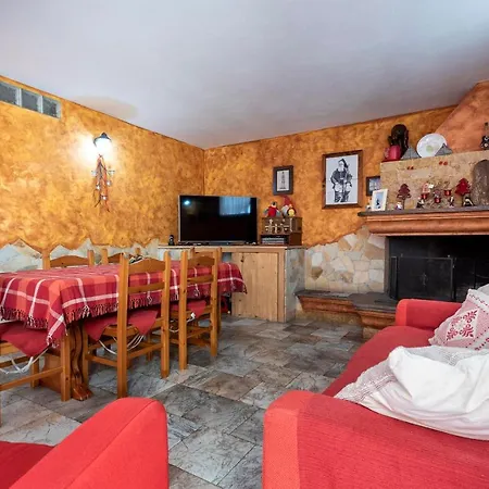 Apartament La Taverna Di Elena *